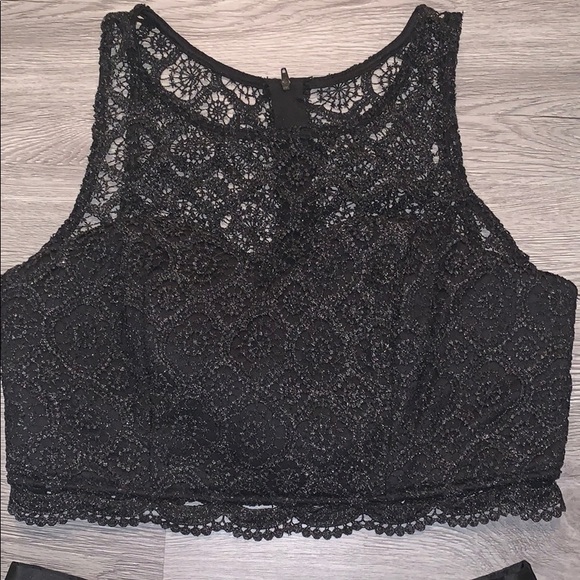 Black and silver two piece dress - Picture 3 of 5